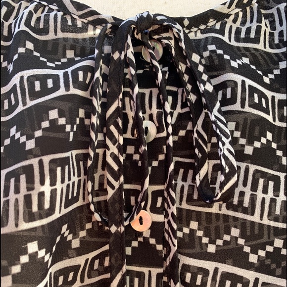 Eight Sixty Spaghetti Strap Top - Picture 7 of 11